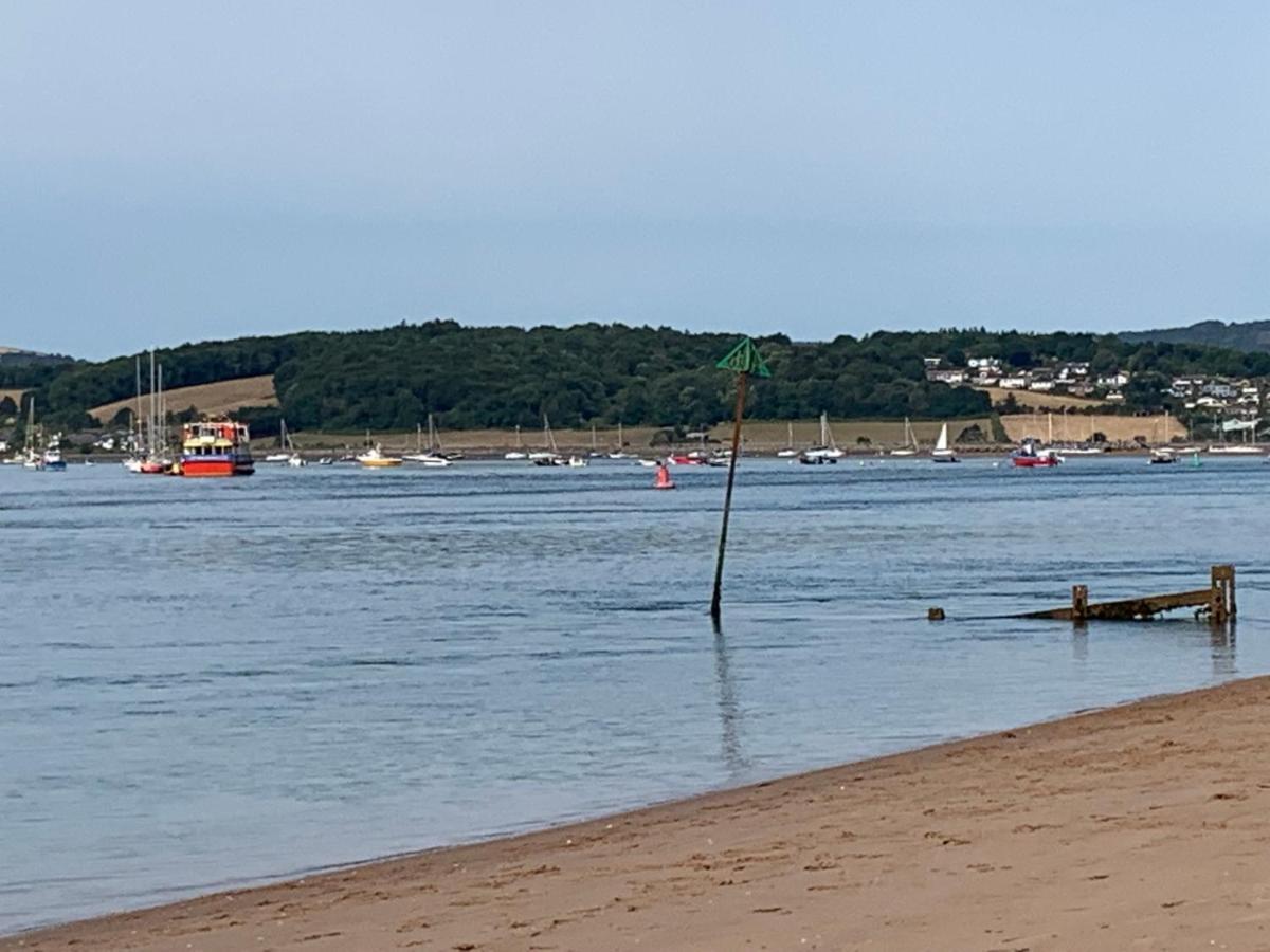 Exmouth - Newly Available, Near The Beachアパートメント エクステリア 写真
